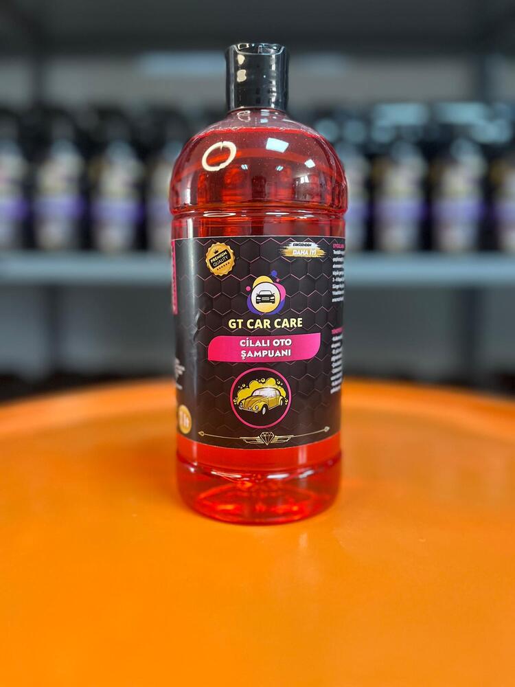 GT Car Care Cilalı Oto Şampuan 1000 ml – Araba yıkama ve parlaklık sağlayan oto şampuan