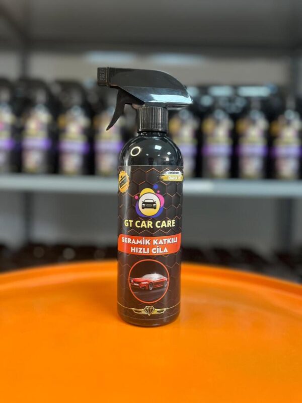 GT Car Care Seramik Katkılı Hızlı Cila 500 ml şişesi – Aracın boyasını koruyan ve parlaklık sağlayan seramik katkılı hızlı cila